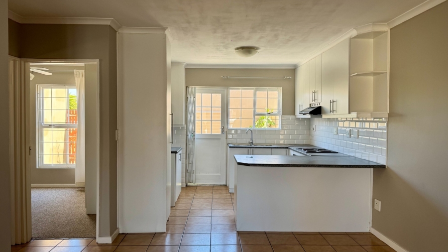 2 Bedroom Property for Sale in Guldenland Western Cape